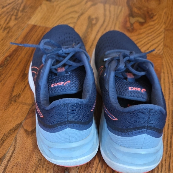 Asics Gel Excite 8 Women Navy And Coral Running Shoes Size 8 - Picture 5 of 7